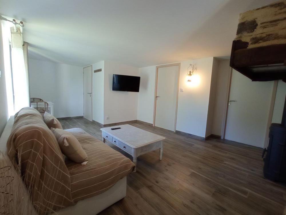 Gite Oust Au Lit Saint-Vincent-sur-Oust ภายนอก รูปภาพ