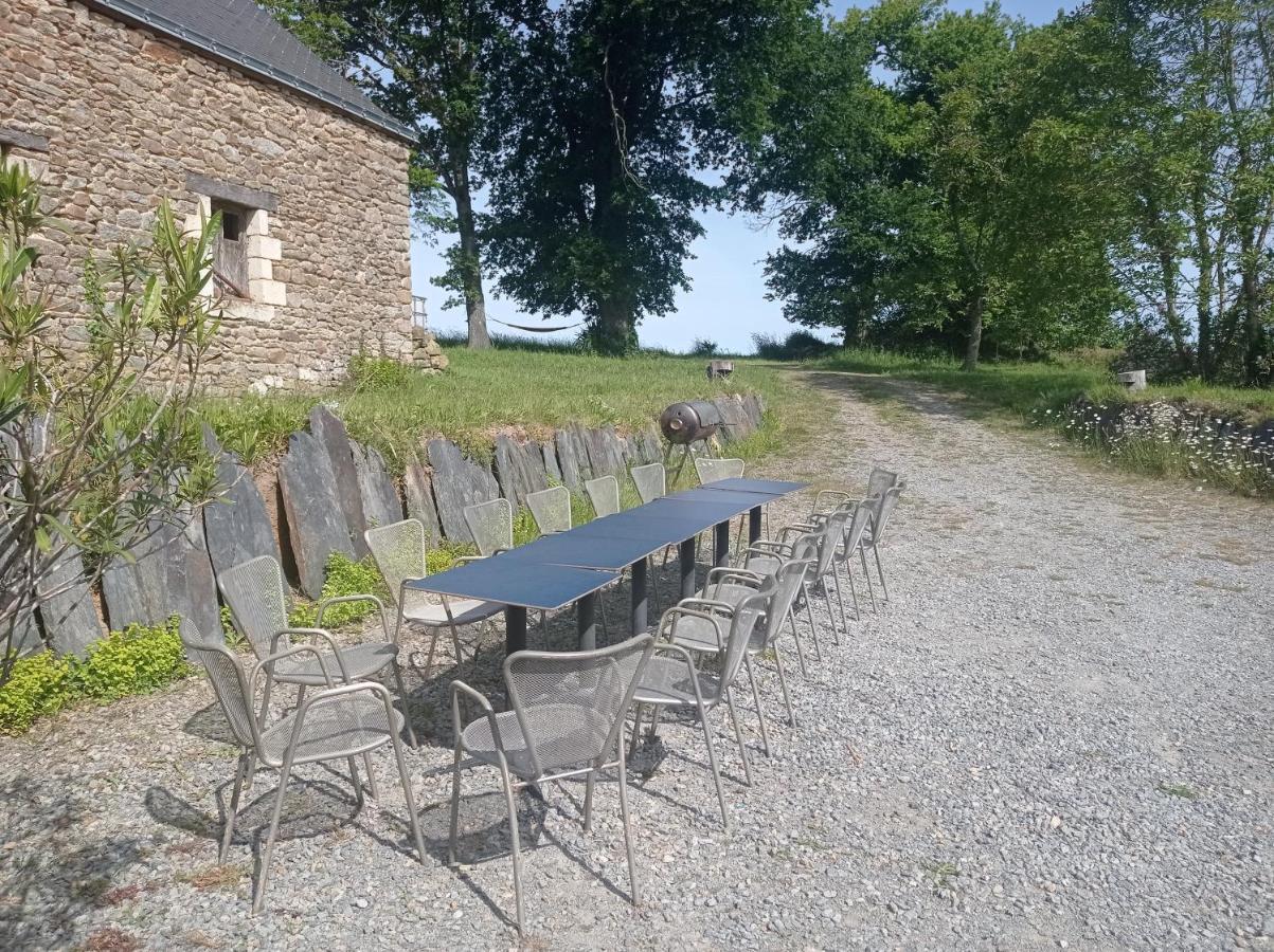 Gite Oust Au Lit Saint-Vincent-sur-Oust ภายนอก รูปภาพ