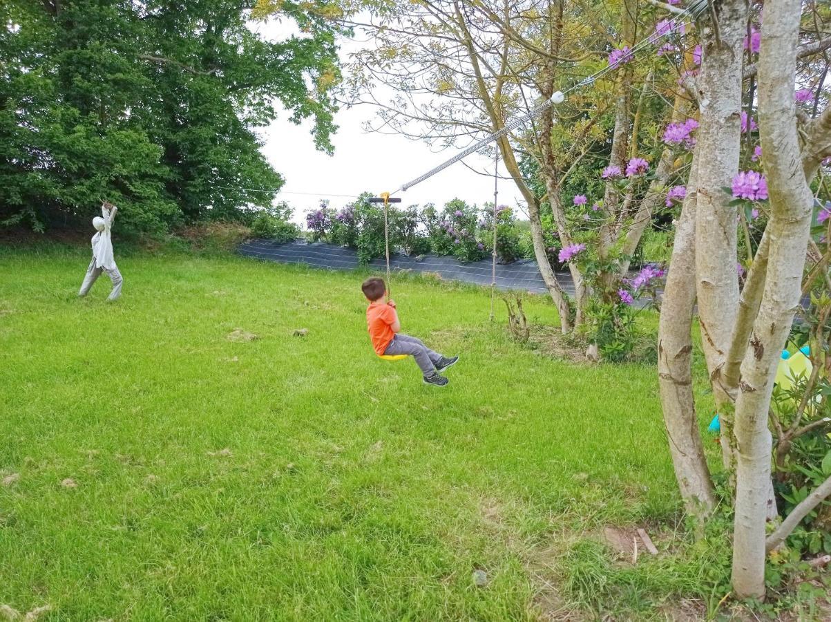 Gite Oust Au Lit Saint-Vincent-sur-Oust ภายนอก รูปภาพ
